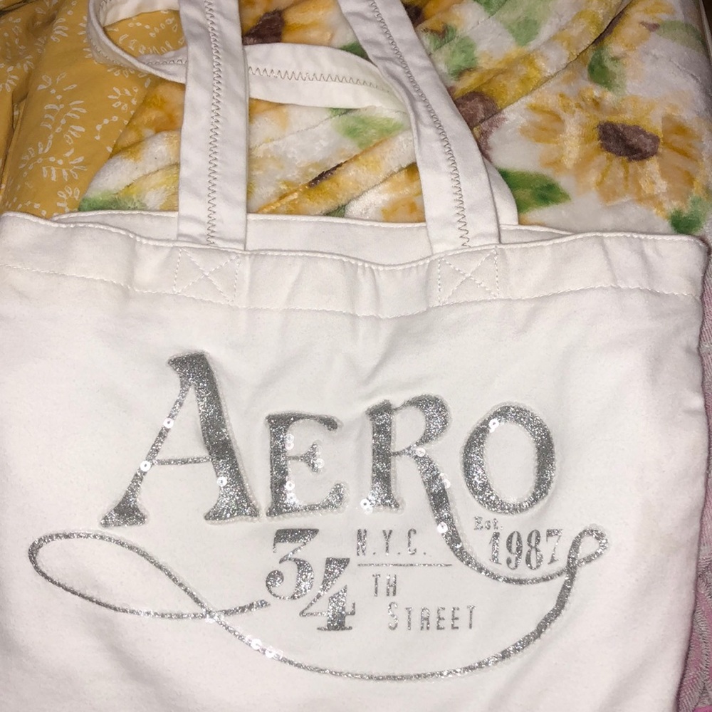 Aeropostale White Tote
